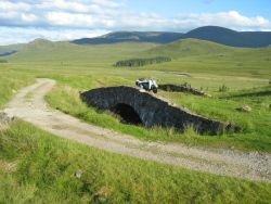 Die zweite Brücke