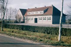 Schule-Paradies-vonrechts-2