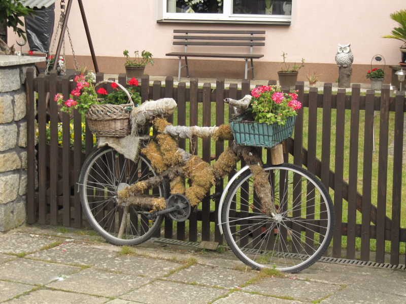 Fahrrad als Blumenkasten