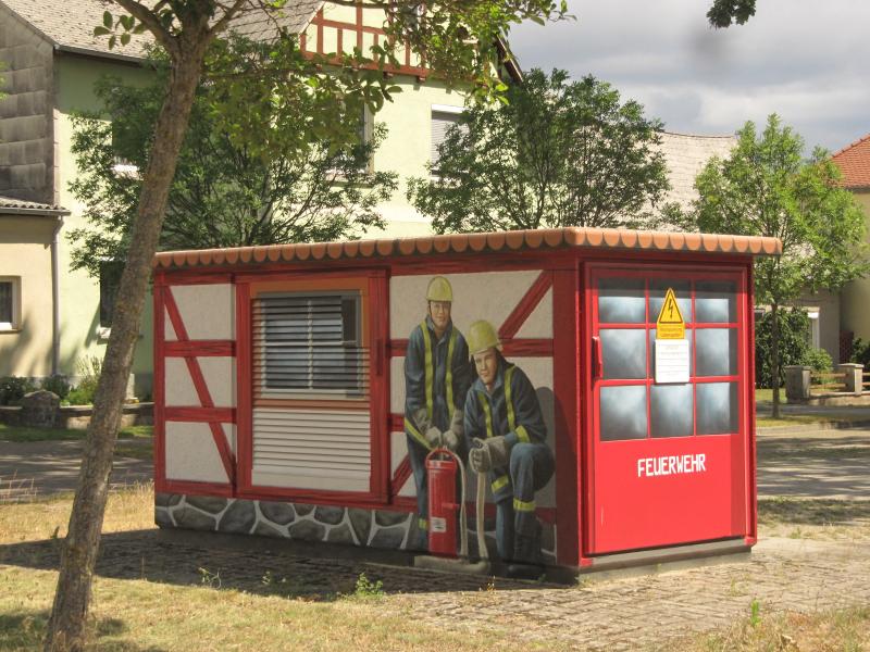 Feuerwehrhaus auf Trafo