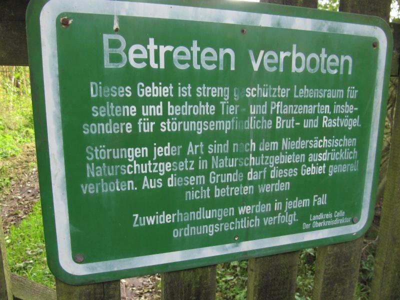 Schild dazu