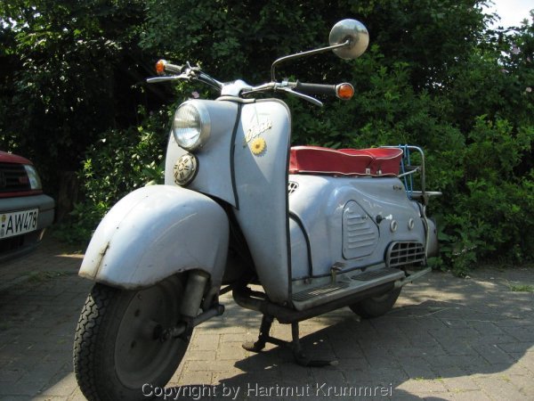 Motorroller Zündapp Bella R 203