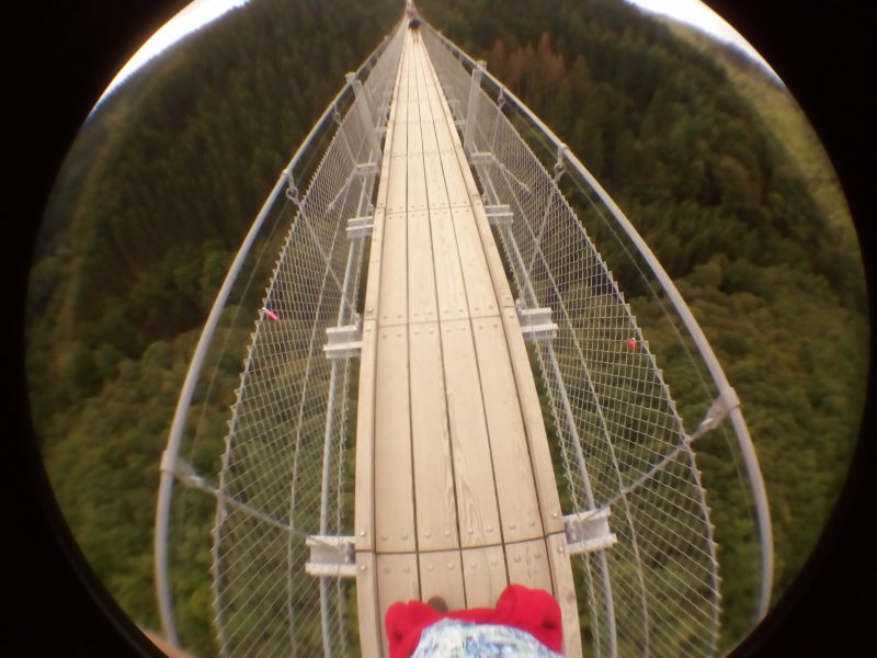 Mörsdorf Brücke Blick nach unten