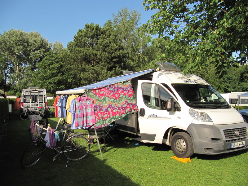 Auf dem Campingplatz Idyll am Altrhein