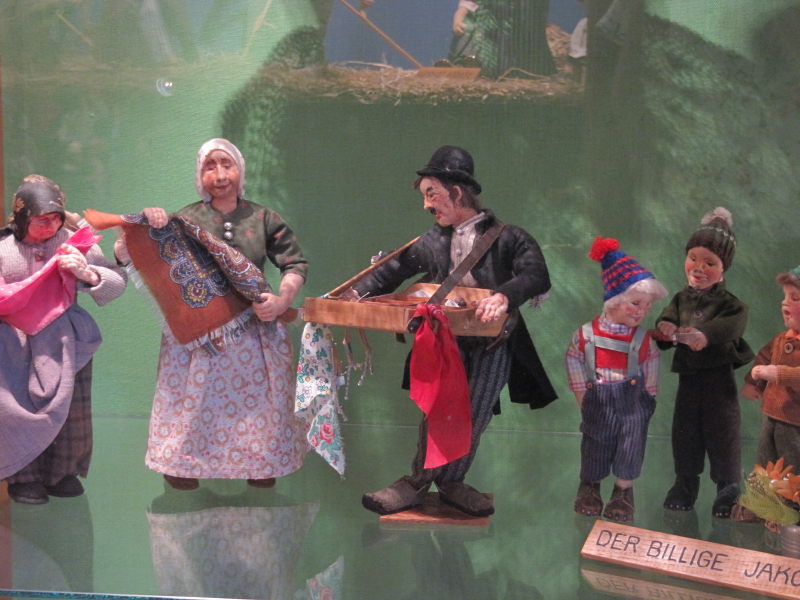 Elli Riehls Puppenwelt 4