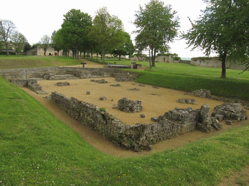 Chateau Coucy 