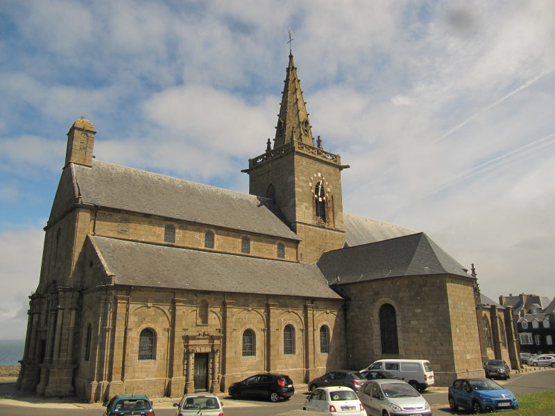 Granville Kirche Notre Dame außen