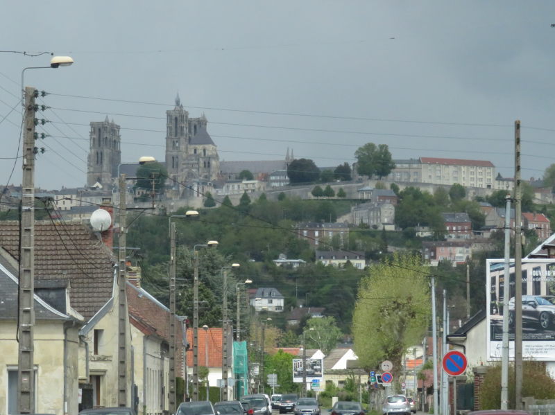 Laon auf einem Berg