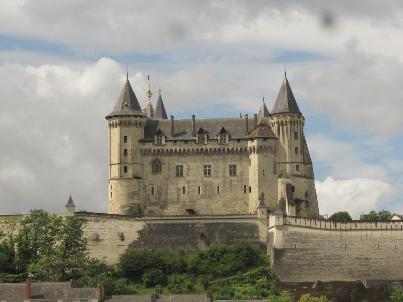 Schloss Saumur außen 1