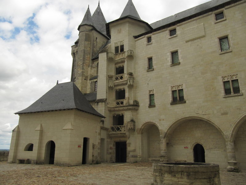 Schloss Saumur außen 4