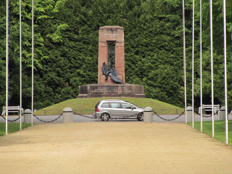 Das Denkmal zweier Waffenstillstandsabkommen 8