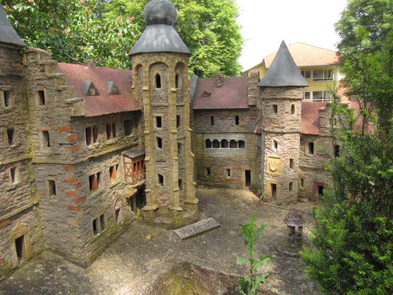 Schloss Mansfeld 4