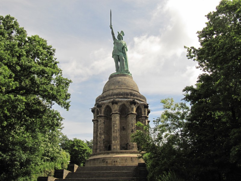 Hermannsdenkmal 8