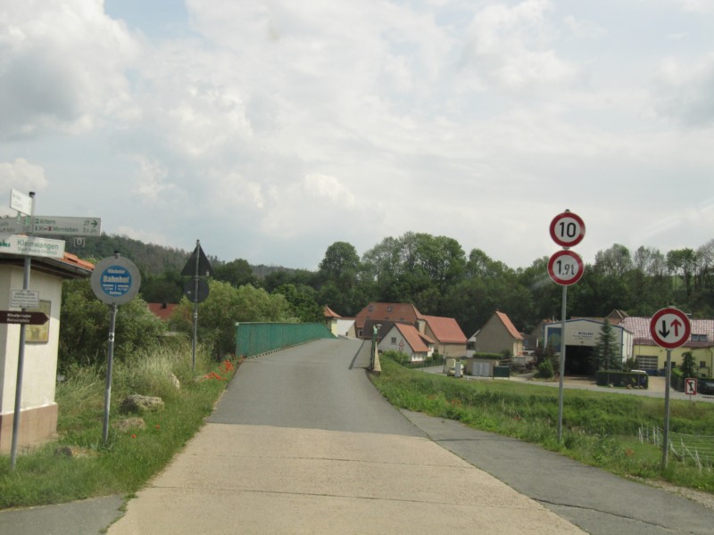 Die Brücke zum Besucherzentrum