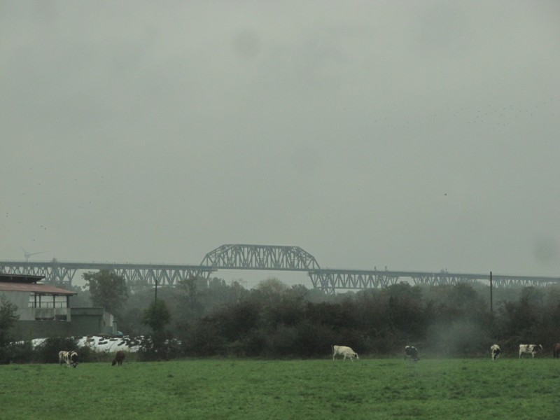 An der Eisenbahnbrücke Hochdonn 1