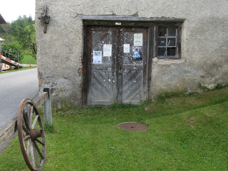 Gang nach Valendas zum Dorfladen 22