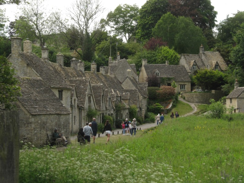 Bilder aus dem Dorf Bibury 19